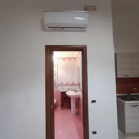 Rosso Milligio Piano Terra Apartment Marigliano
